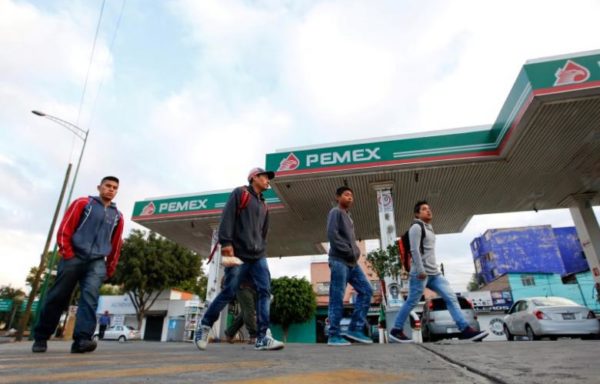 Mexico gasoline prices to rise 20% in January