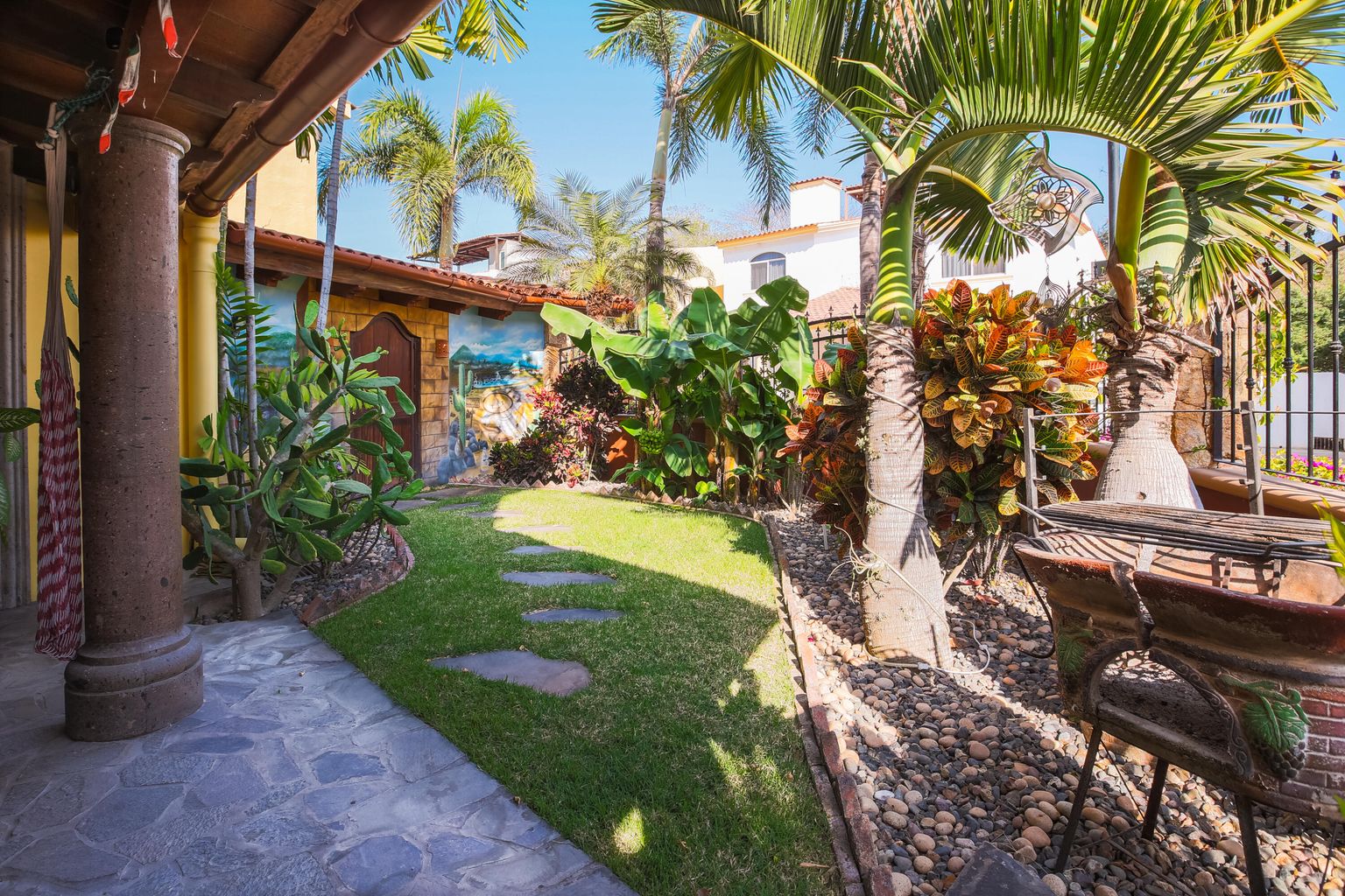 Casa Colibri - Puerto Vallarta Real Estate