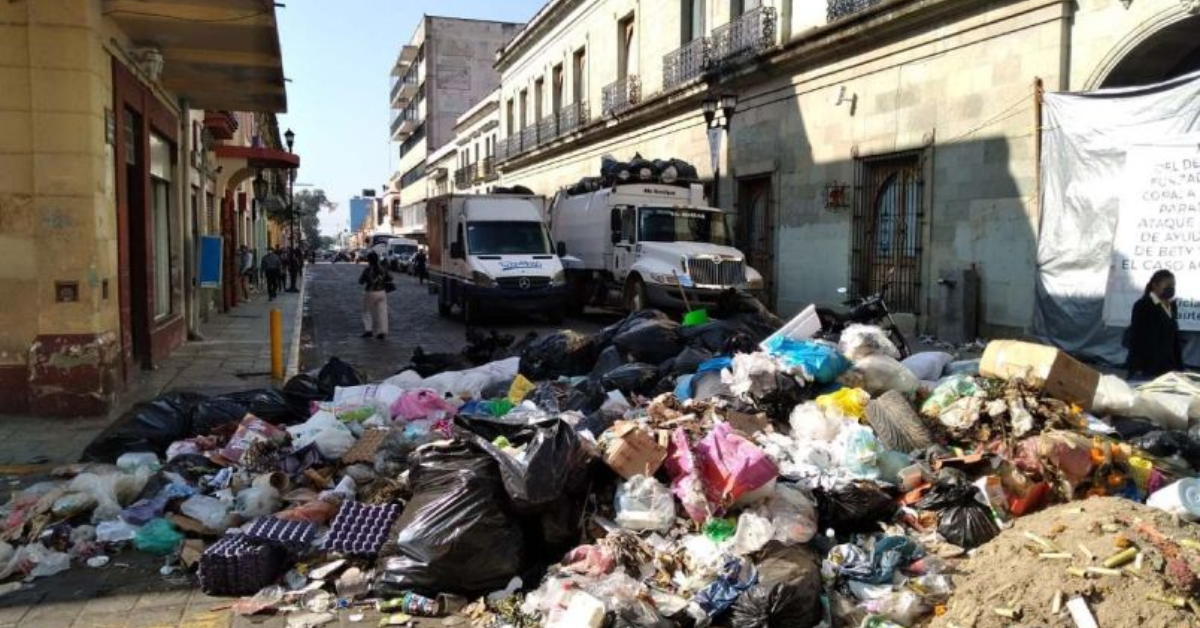 Full article: The Excess of Modernity: Garbage Politics in Oaxaca, Mexico